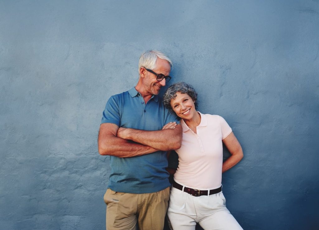 Entdecken Sie, wie gesunde Zähne und Zahnfleisch Ihre Lebensqualität steigern. Unser interdisziplinärer Ansatz für echte Longevity unterstützt Ihre Gesundheit langfristig – Centrum für Zahnmedizin in Bergisch Gladbach.